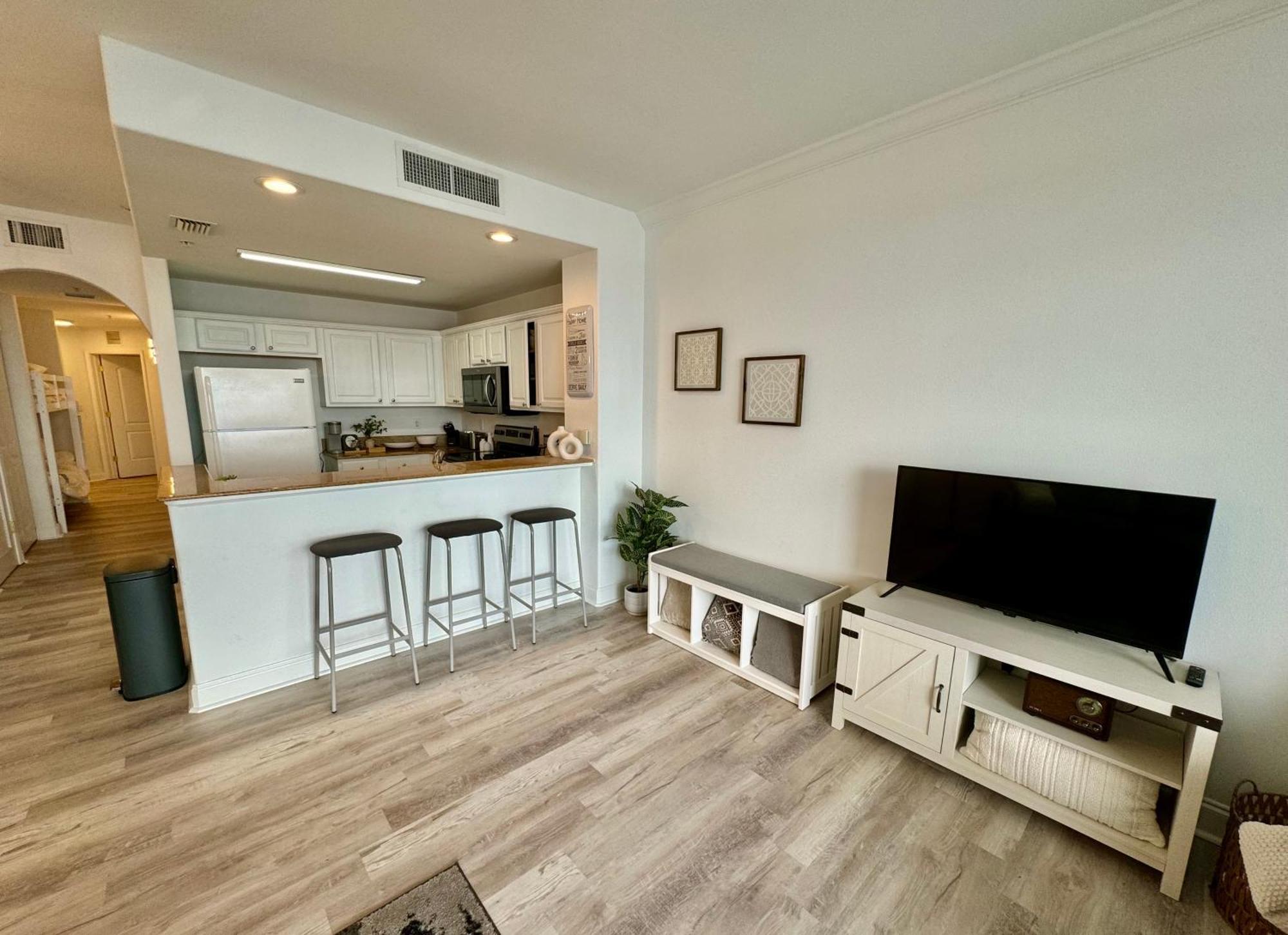 Balcony King Suite - Lake & Pool View أورلاندو المظهر الخارجي الصورة