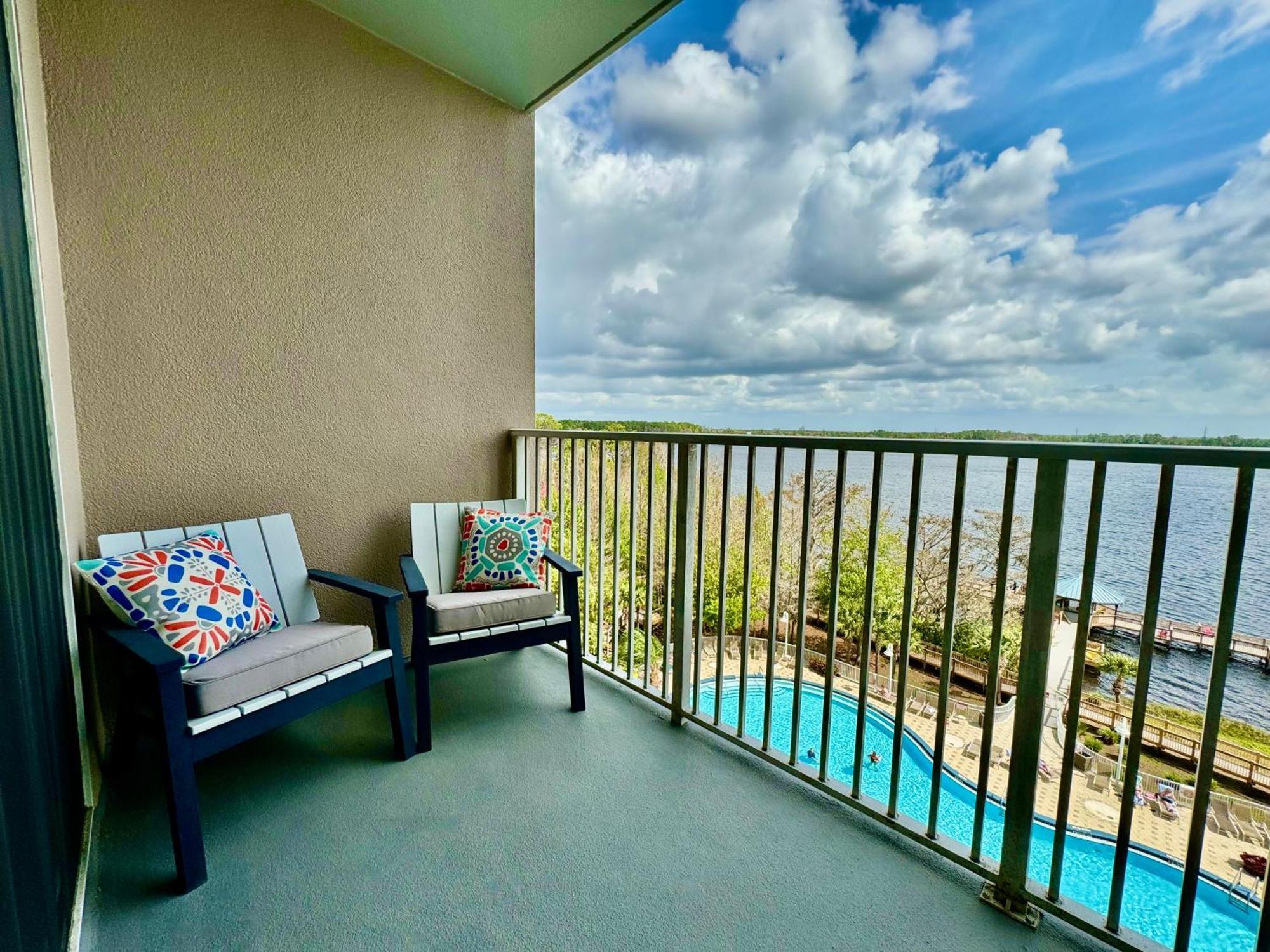Balcony King Suite - Lake & Pool View أورلاندو المظهر الخارجي الصورة