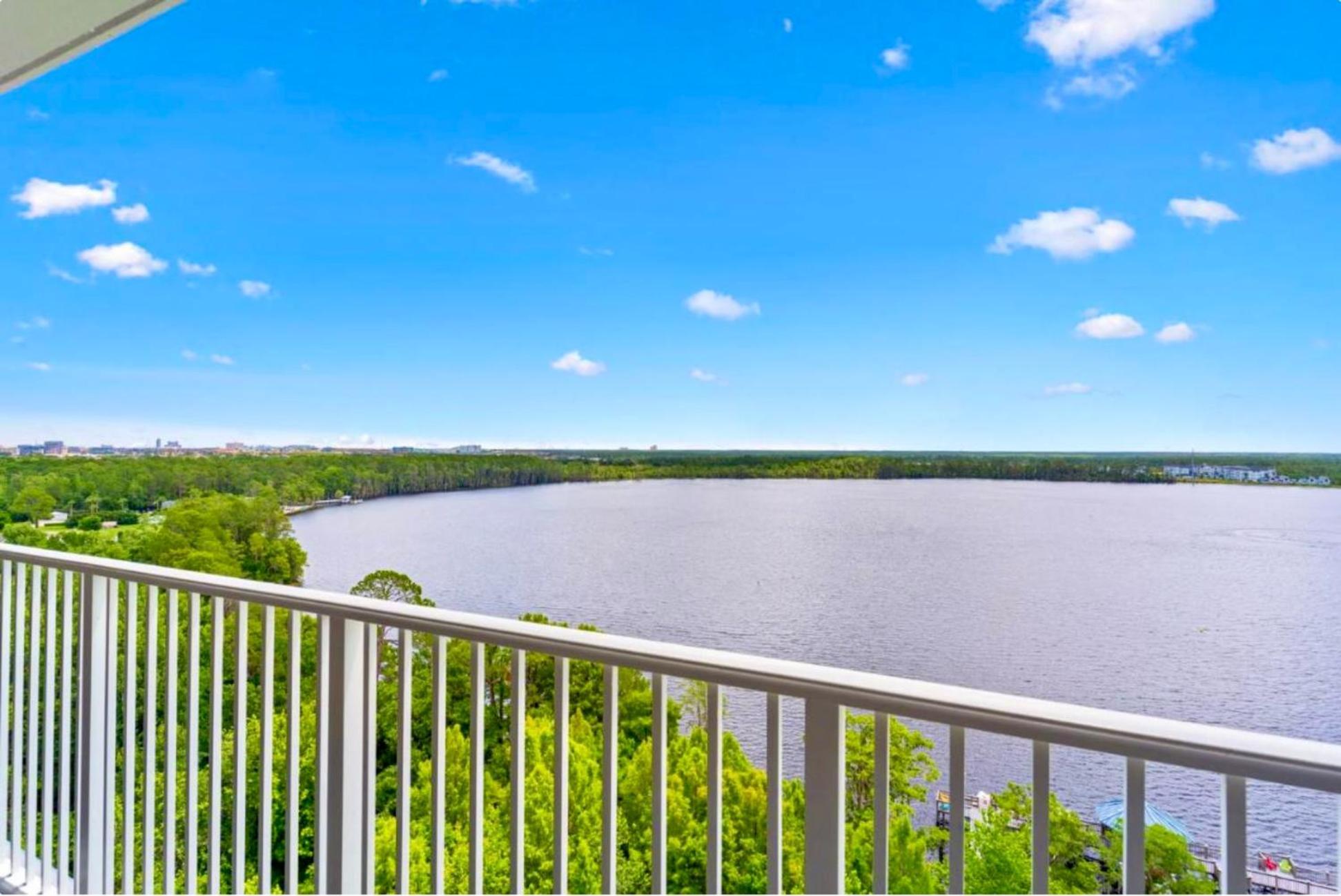 Balcony King Suite - Lake & Pool View أورلاندو المظهر الخارجي الصورة